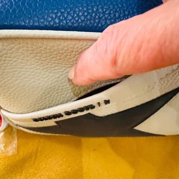 Golden Goose Black star bag hammered leather - Picture 8 of 8